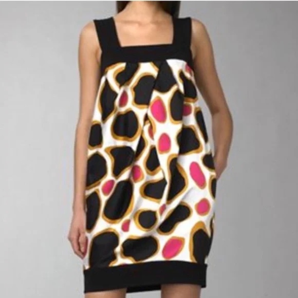 Diane Von Furstenberg Black and Pink Patterned Mini Dress